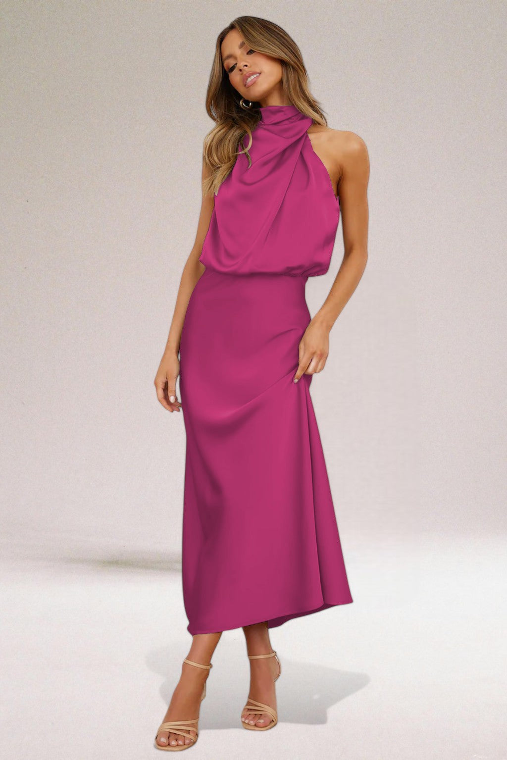 Giselle™ | Chic Halter Neck Dress