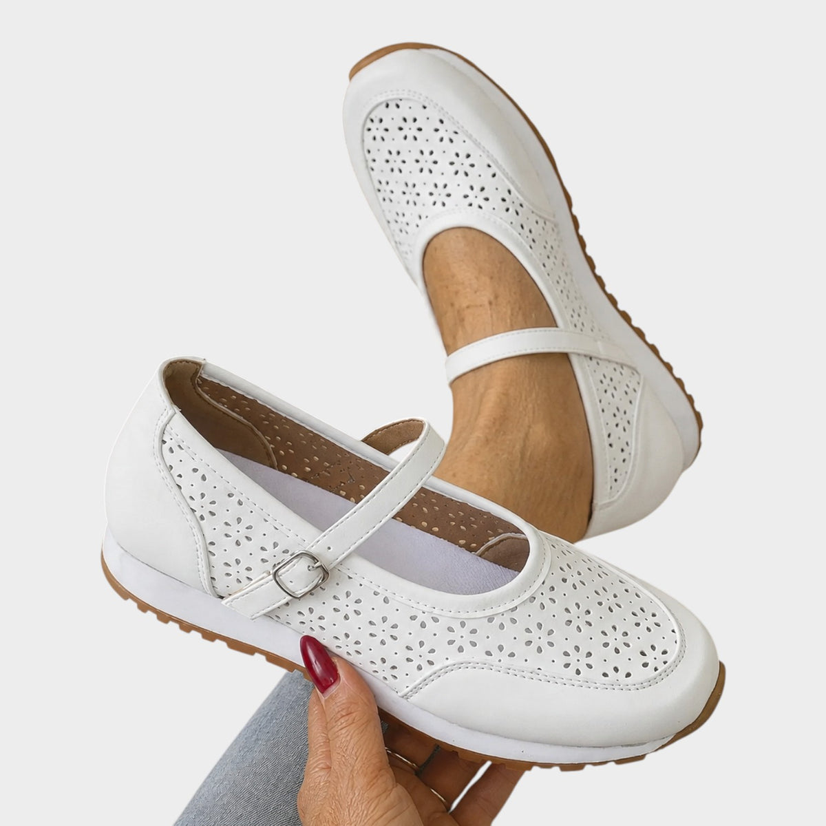 Women’s Orthopedic Shoes Perforated Mary Jane Adjustable Strap
