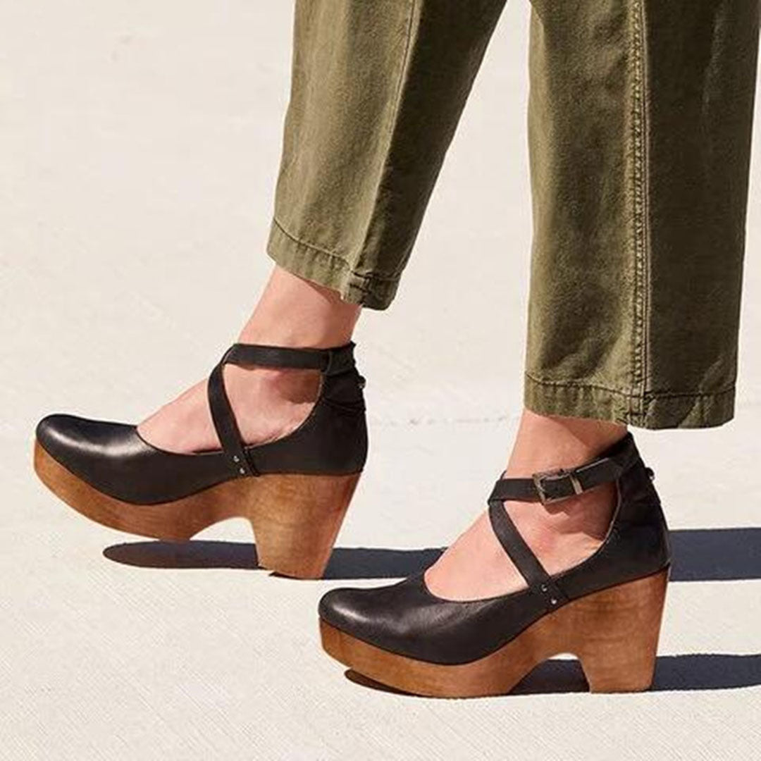 Teresa™ | Chic Closed-Toe Wedge Heels with Ankle Strap