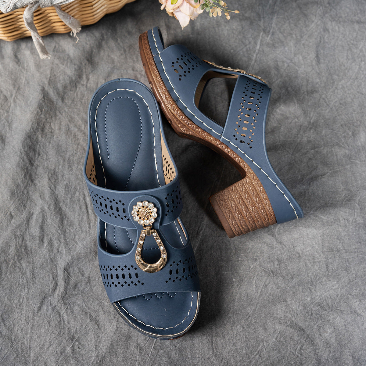 Finley | Women's Rhinestone-Embellished Orthopedic Flat Sandals