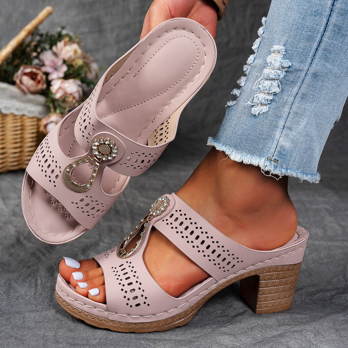 Finley | Women's Rhinestone-Embellished Orthopedic Flat Sandals