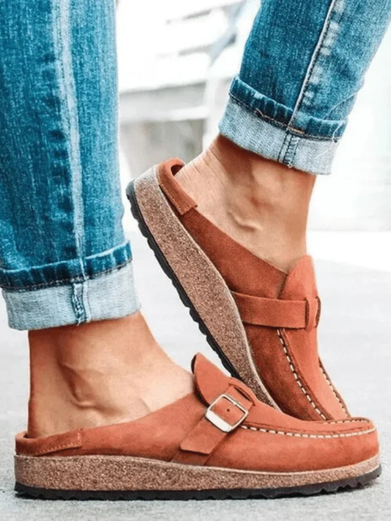 Helen™ | Cozy Comfort Clogs