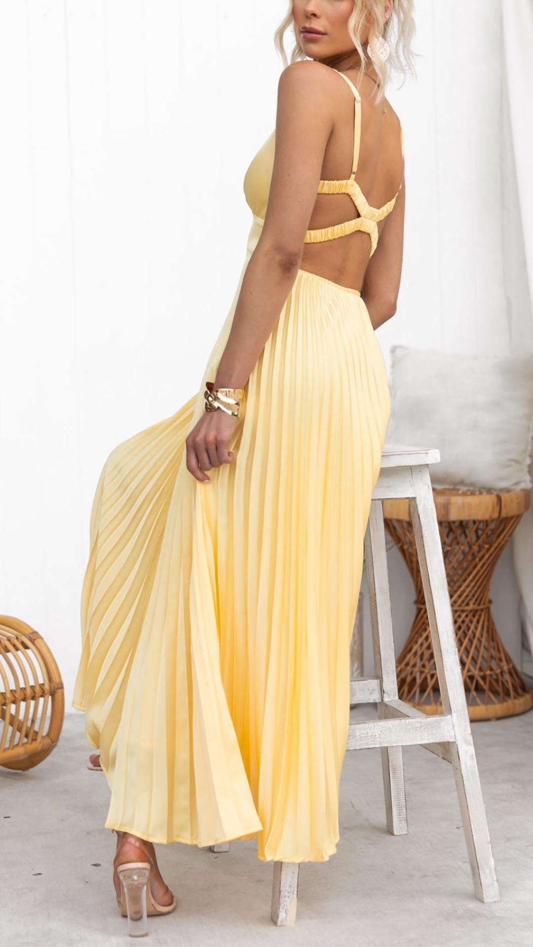 Eileen™ | V-Neck Pleated Maxi Dress