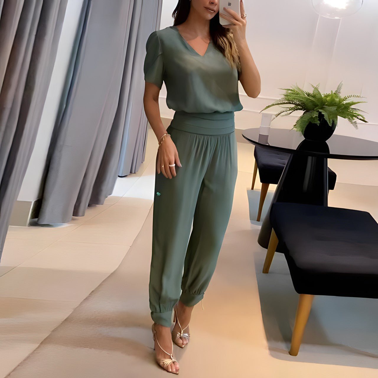 Alexandra™ | Stylish Two-Piece Ensemble