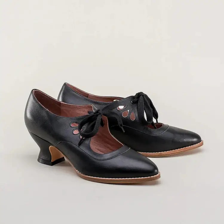 Amelia™ | Retro Pin-Up Style Heels