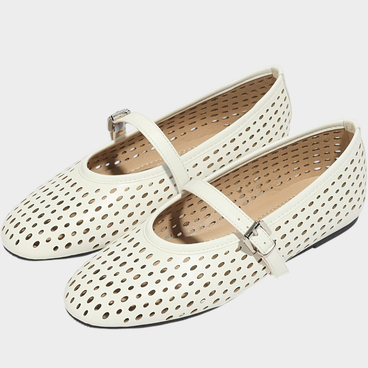 Womenās Ballet Flats Hollow Out Buckle Strap