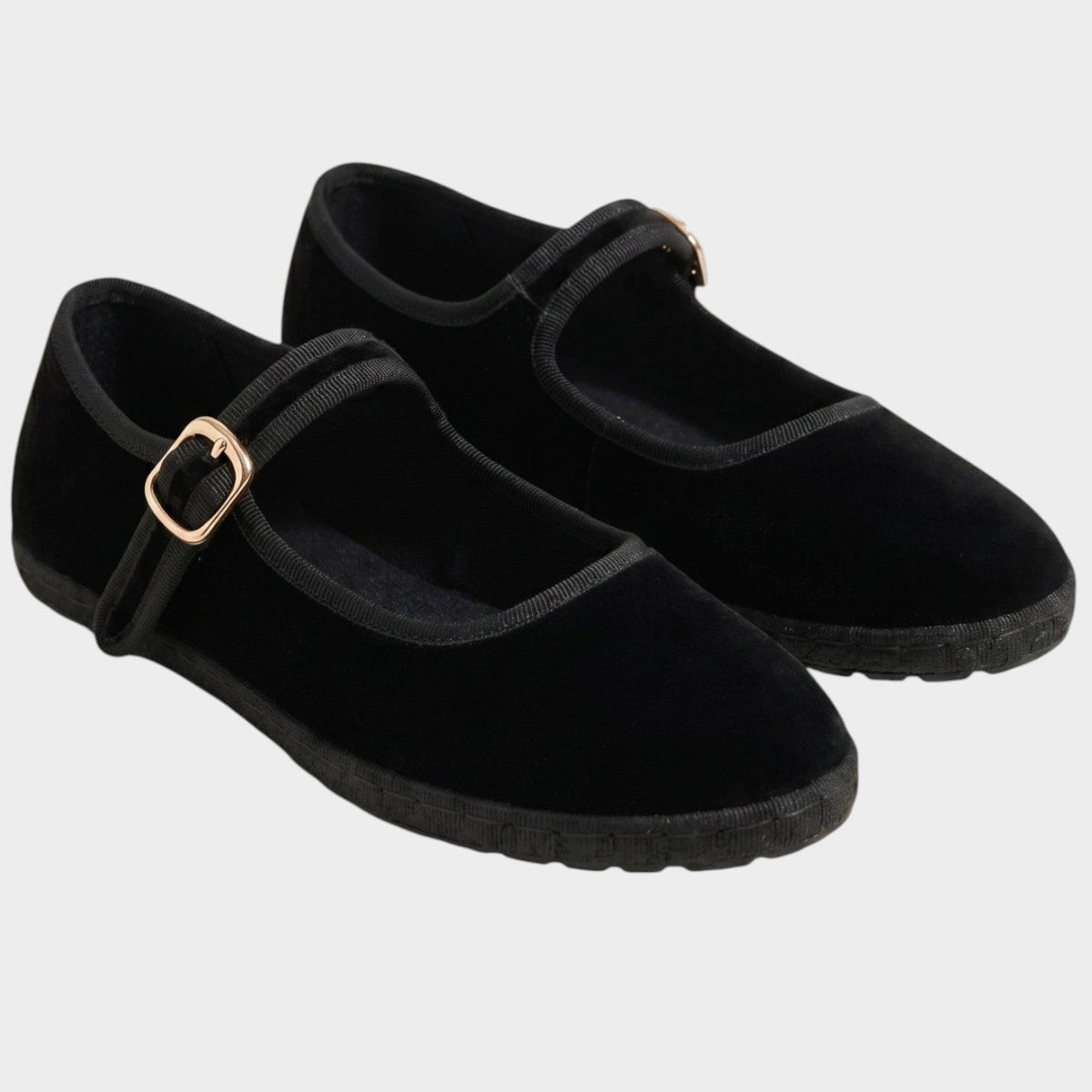 Womenās Suede Ballet Flats
