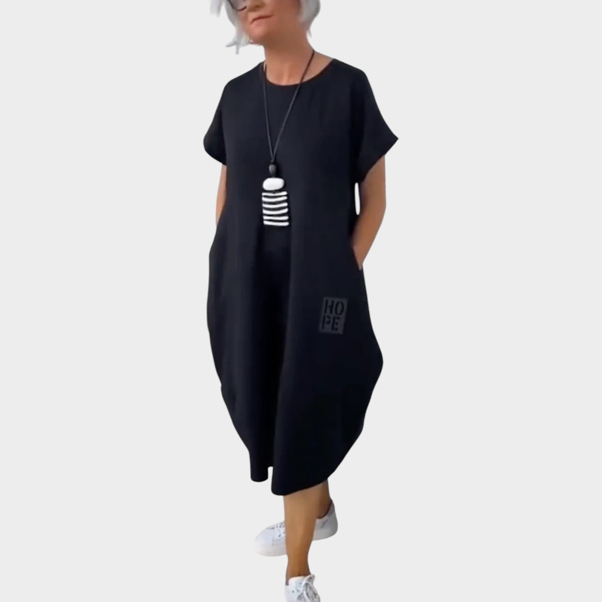 Women’s Loose Midi Dress Round Neck Short Sleeves Side Pockets Letter Print