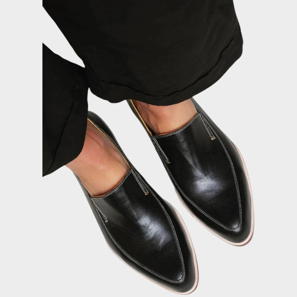 Women’s Classic Loafers Smooth Finish Pointed Toe Low Heel