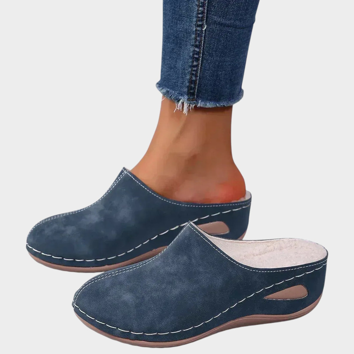 Women’s Orthopedic Slippers Closed Toe Cushioned Footbed Flat Sole
