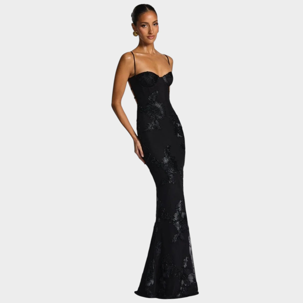 Women’s Floral Embroidered Maxi Dress with Spaghetti Straps and Sweetheart Neckline