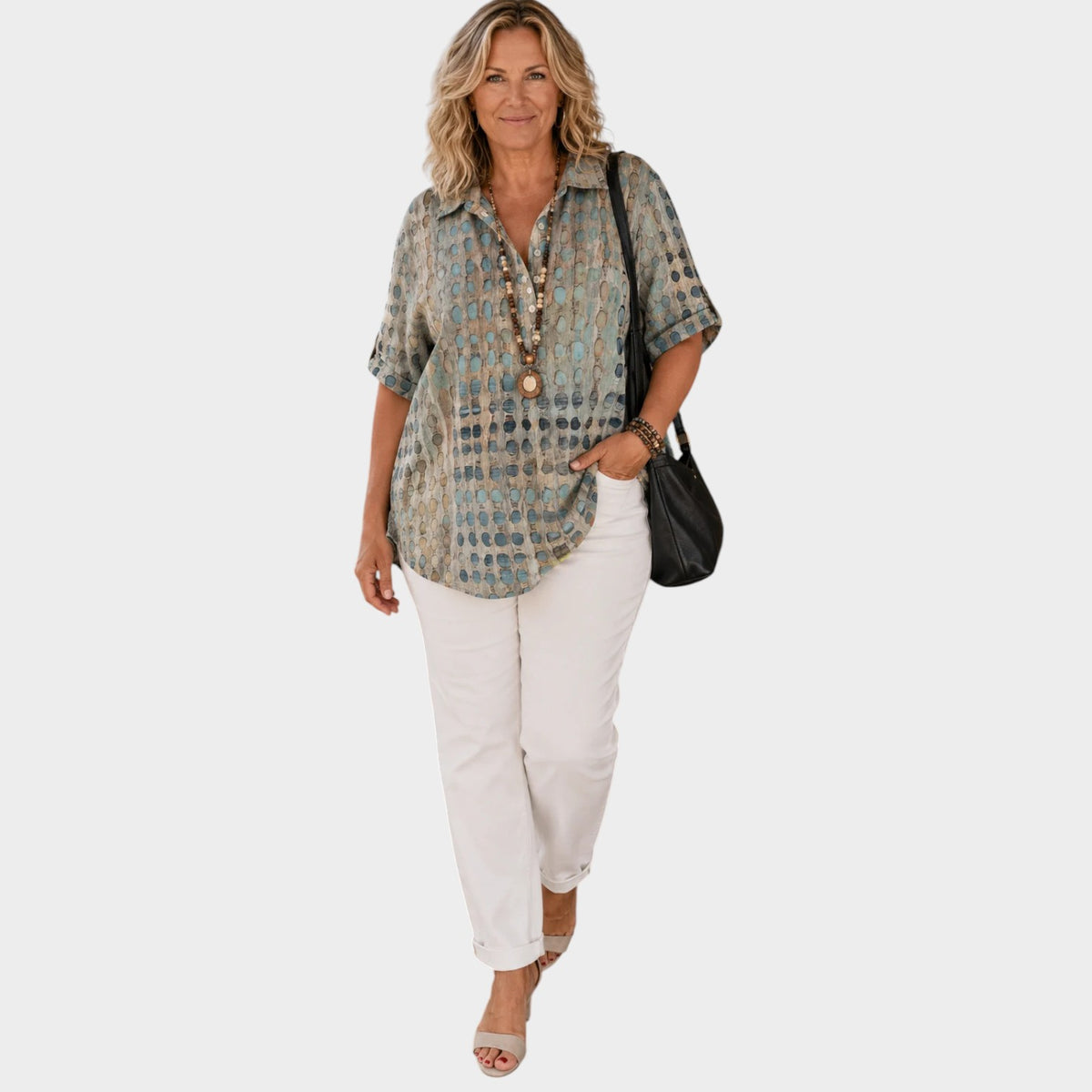 Women’s Top Relaxed Fit Lightweight Breathable Fabric