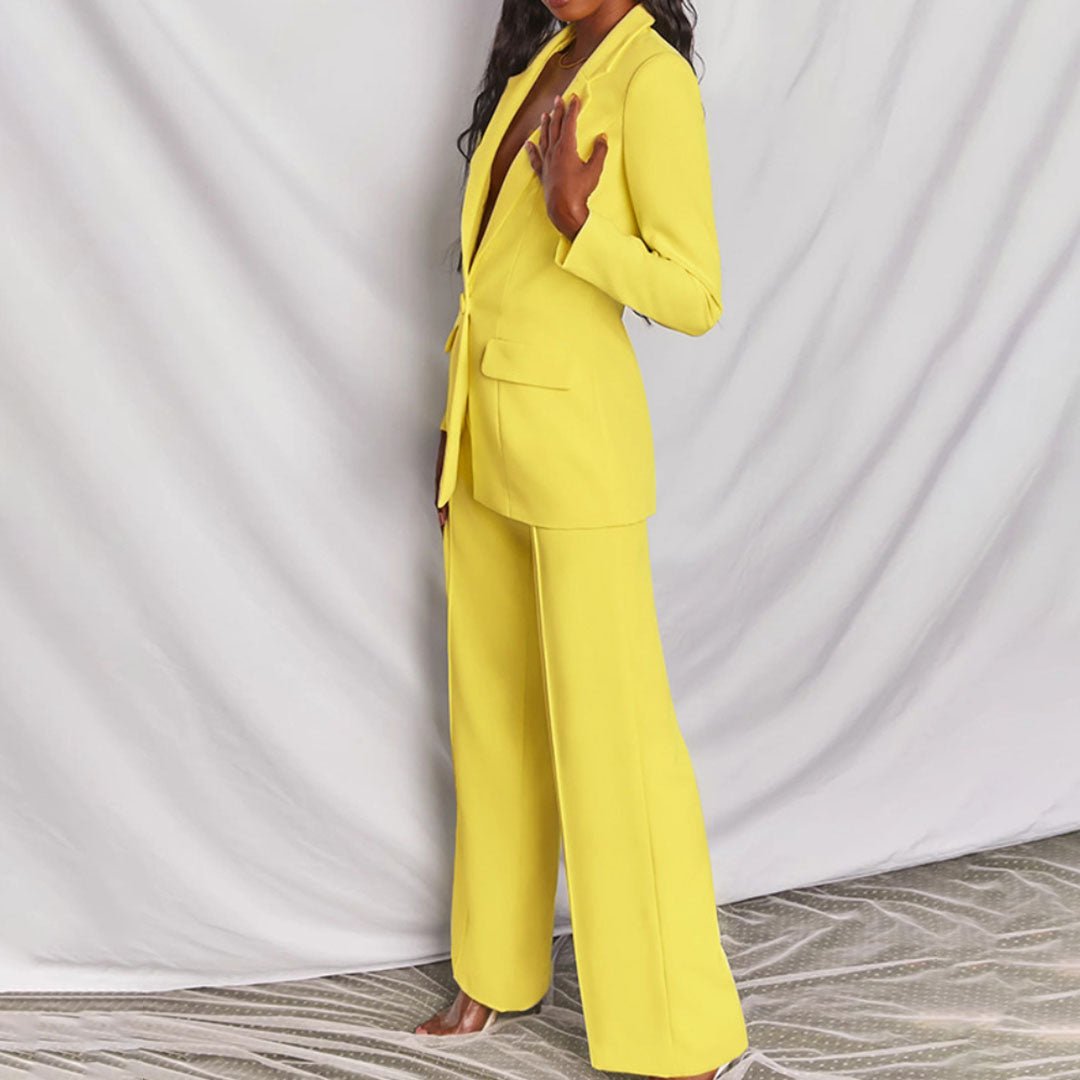 Leotine™ | Stylish Blazer and Trousers Ensemble