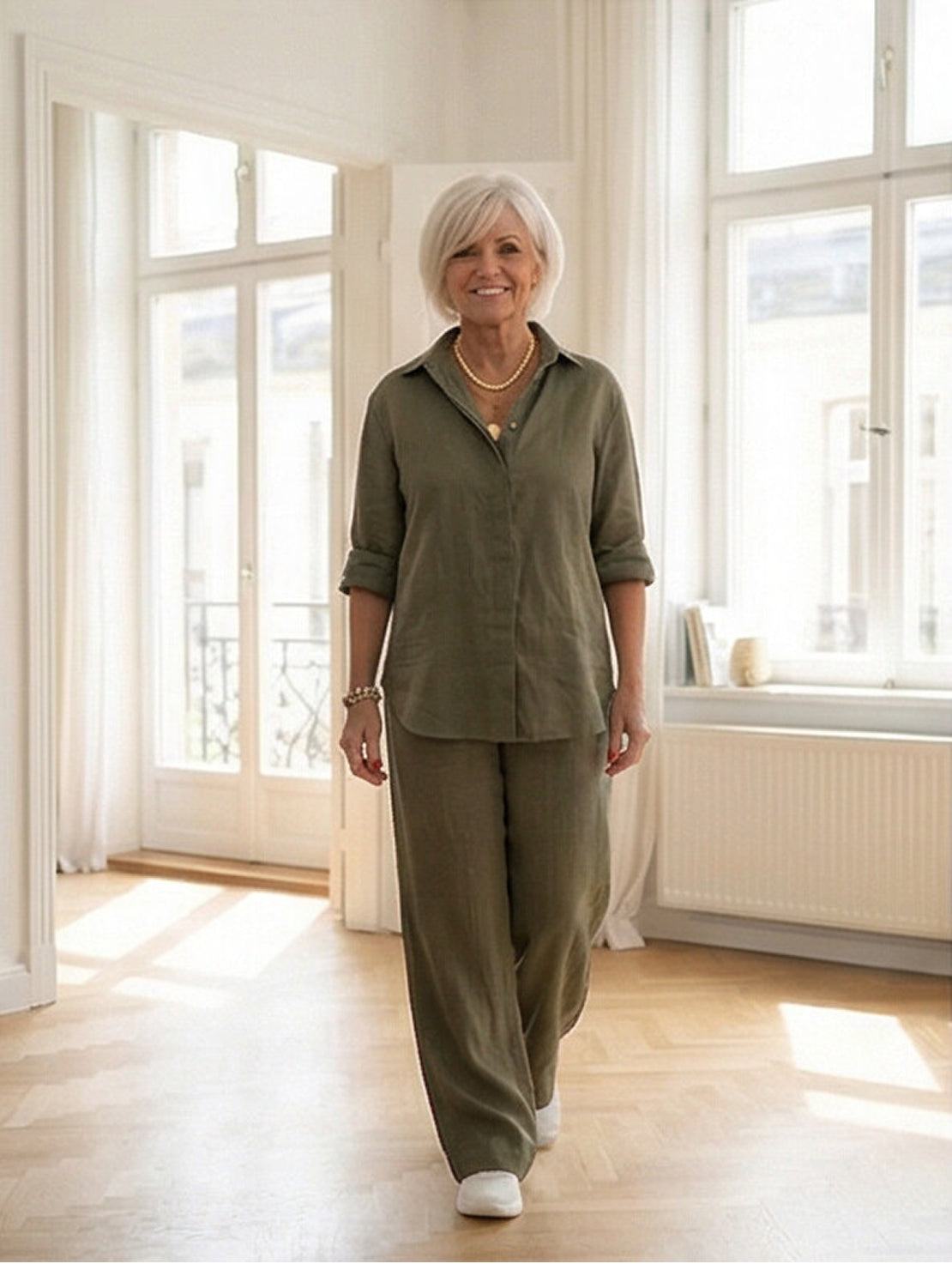 Vivian | Women's Relaxed Button-Up Shirt and Wide-Leg Trousers Ensemble