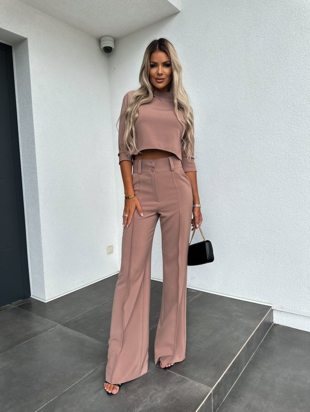 Roelie™ | Chic Two-Piece Lounge Ensemble