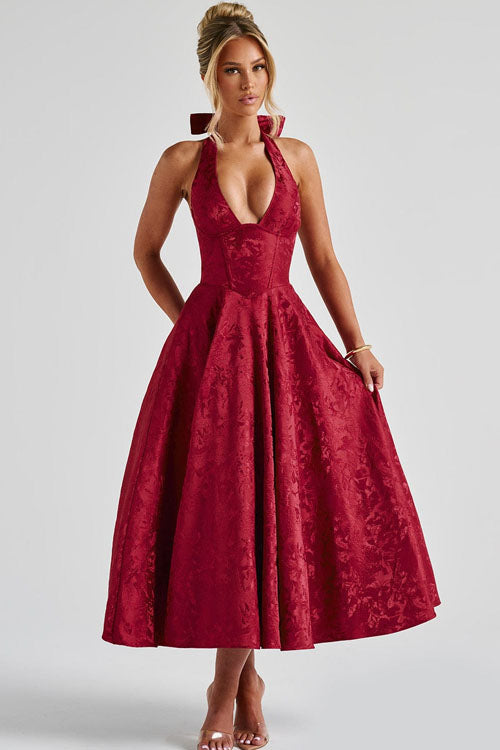 Genevieve™ | Sleeveless Jacquard Maxi Dress with V-Neck Halterneck Design