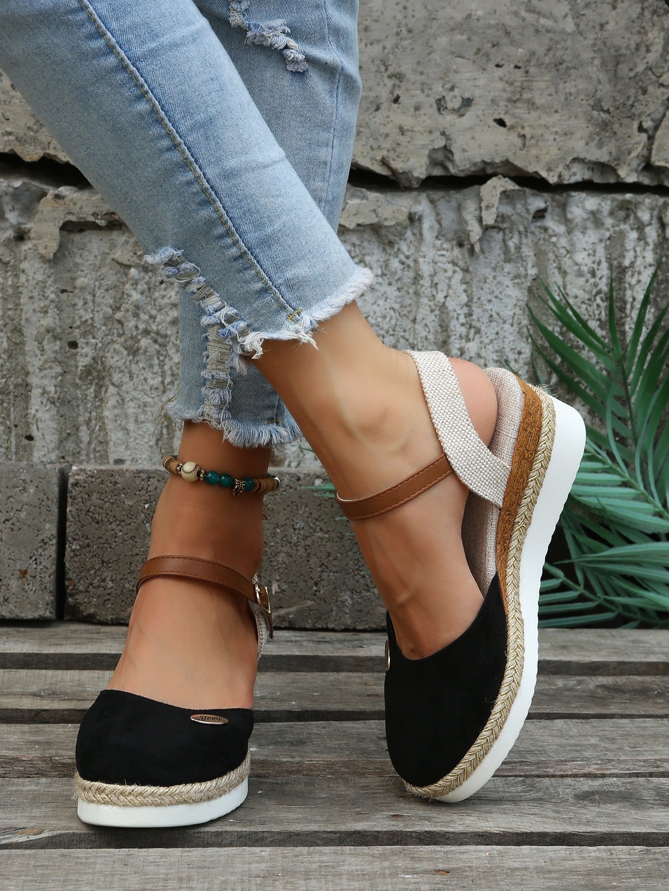 Ruby | Women's Cushioned Woven Orthopedic Sandals