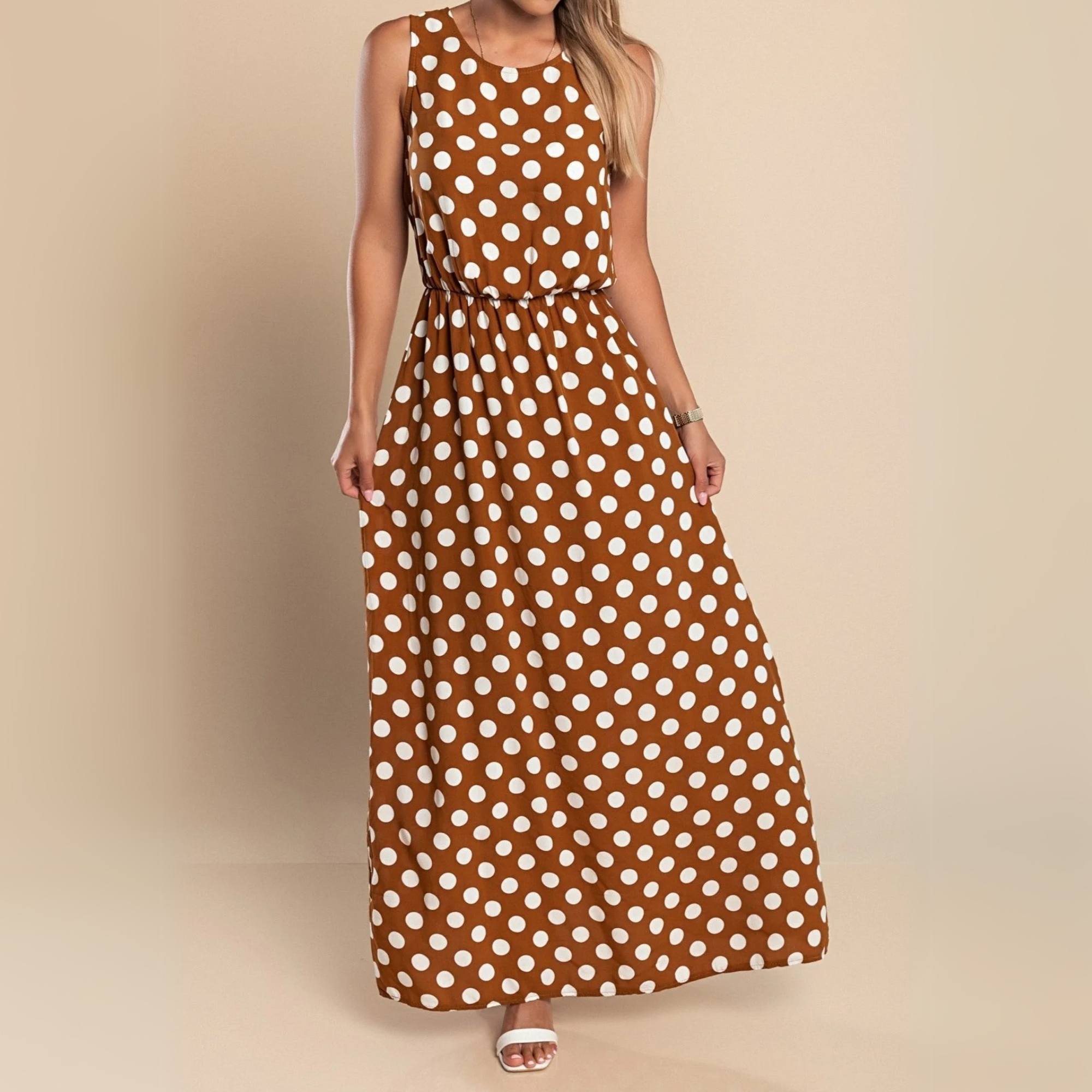 Paula™ | Dotted Maxi Dress