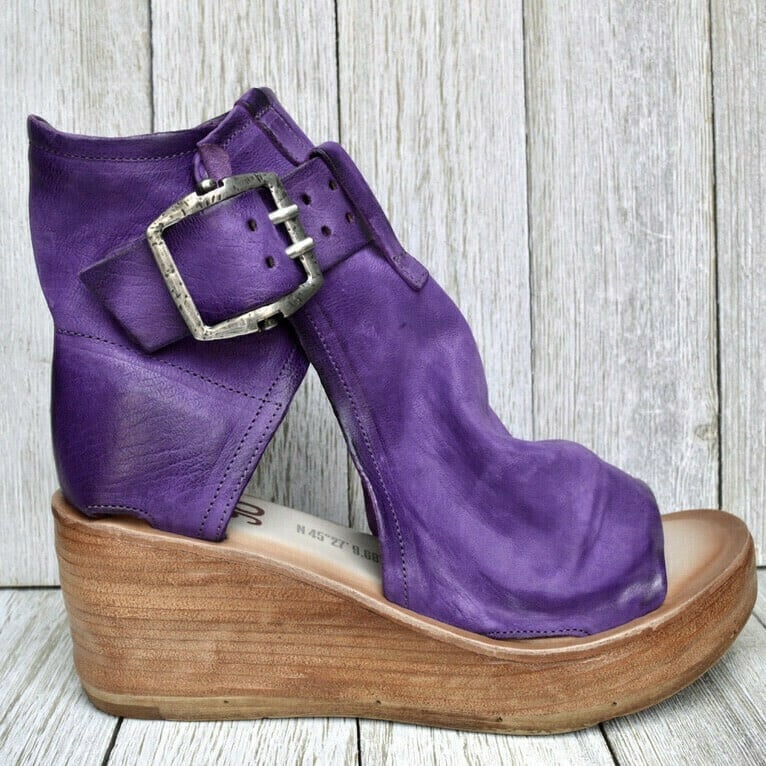 Dawn™ | Boho-Inspired Wedge Sandals with Buckle