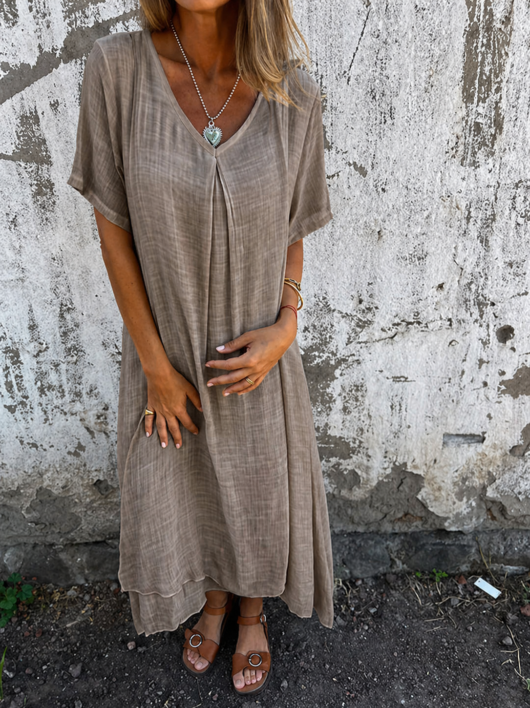 Amy™ | Relaxed V-Neck Dress