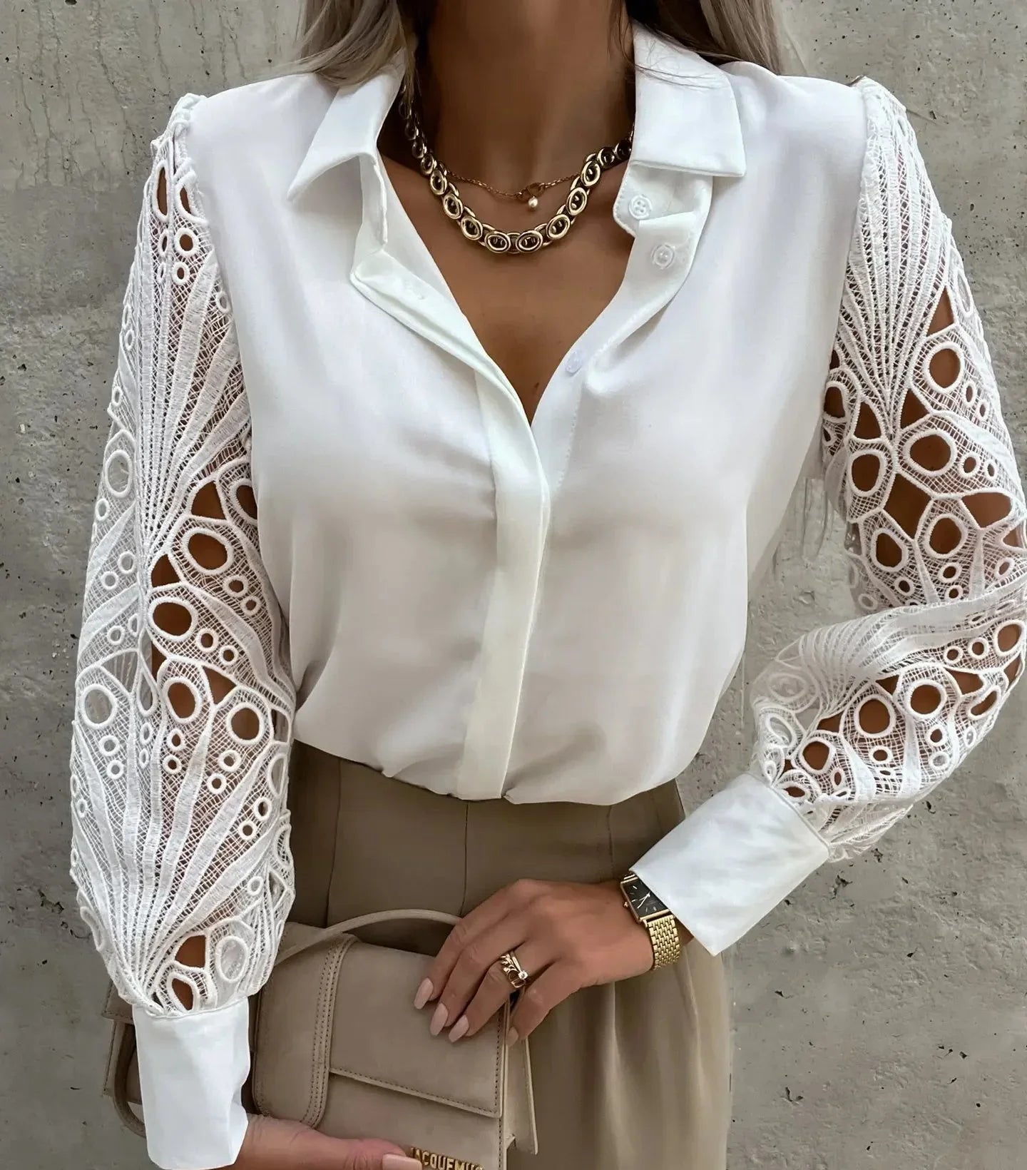 Lily™ | Elegant Blouse with Stunning Sleeves