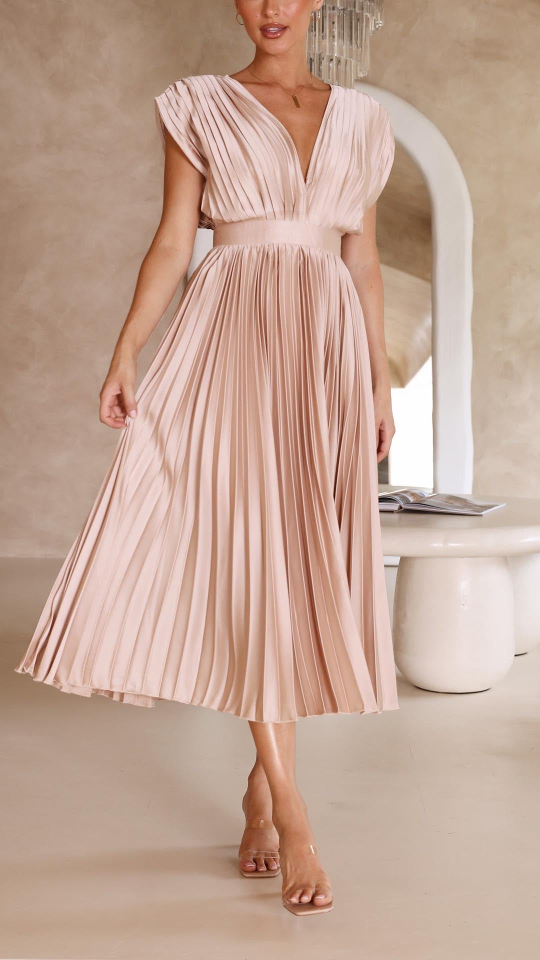 Maria™ | Chic Pleated Maxi Gown