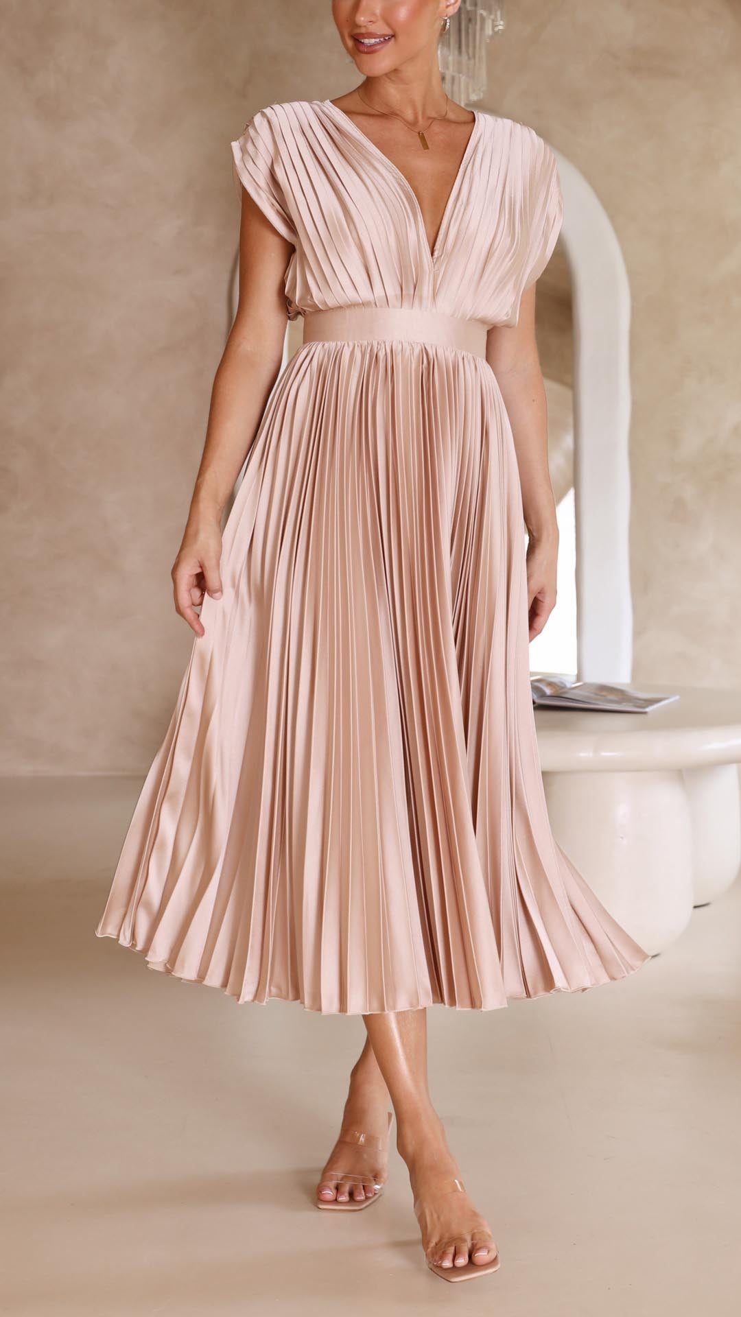 Maria™ | Chic Pleated Maxi Dress