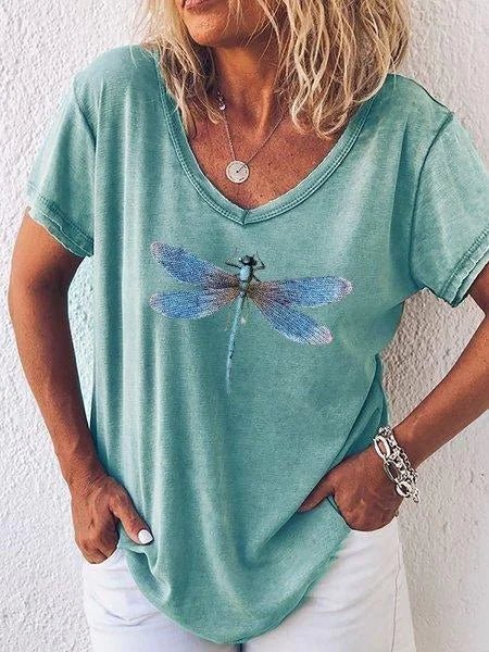 Luna | Women's Casual V-Neck Tee with Dragonfly Print - Short Sleeve