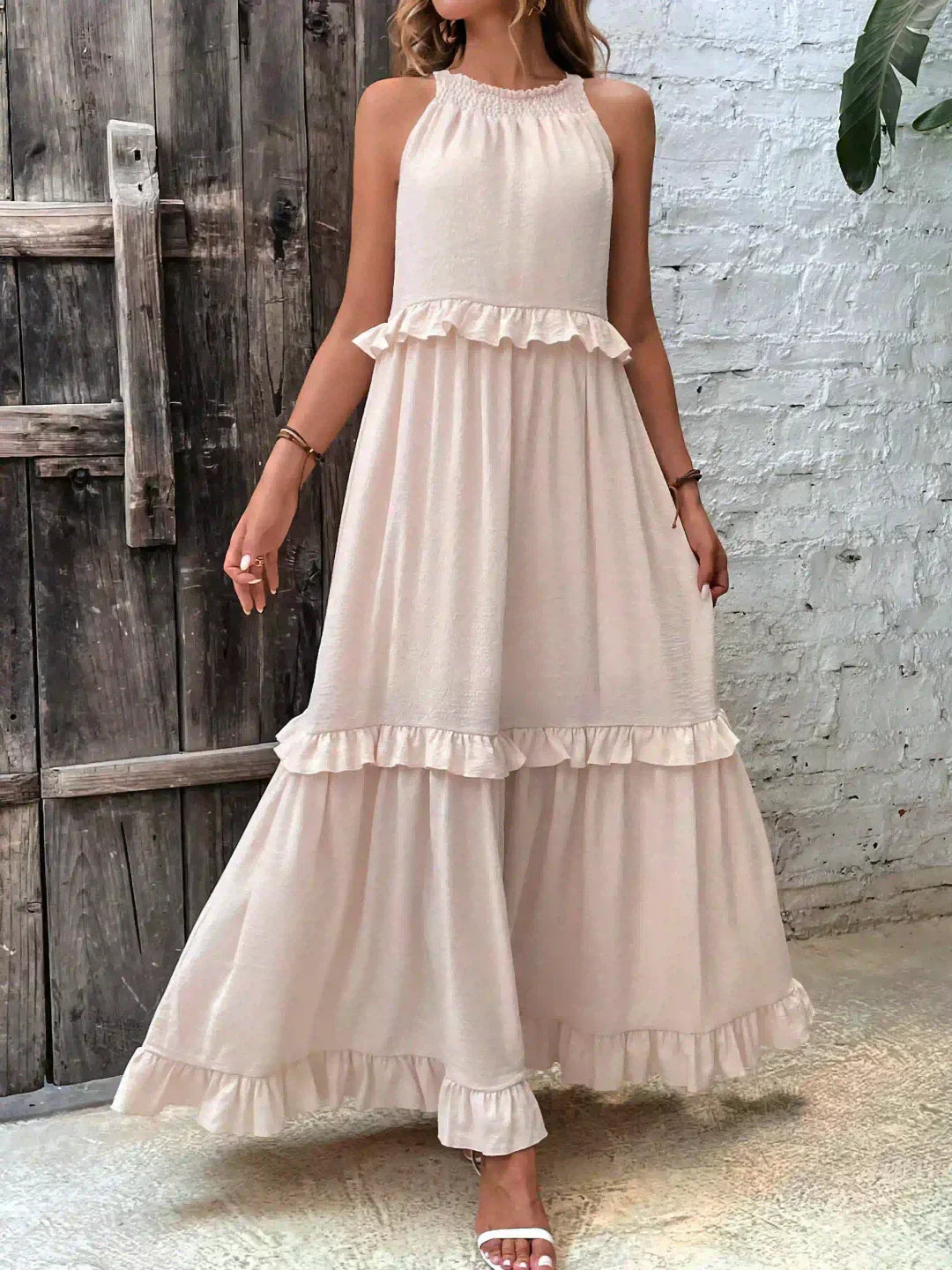 Courtney™ | Chic Sleeveless Ruffle Dress