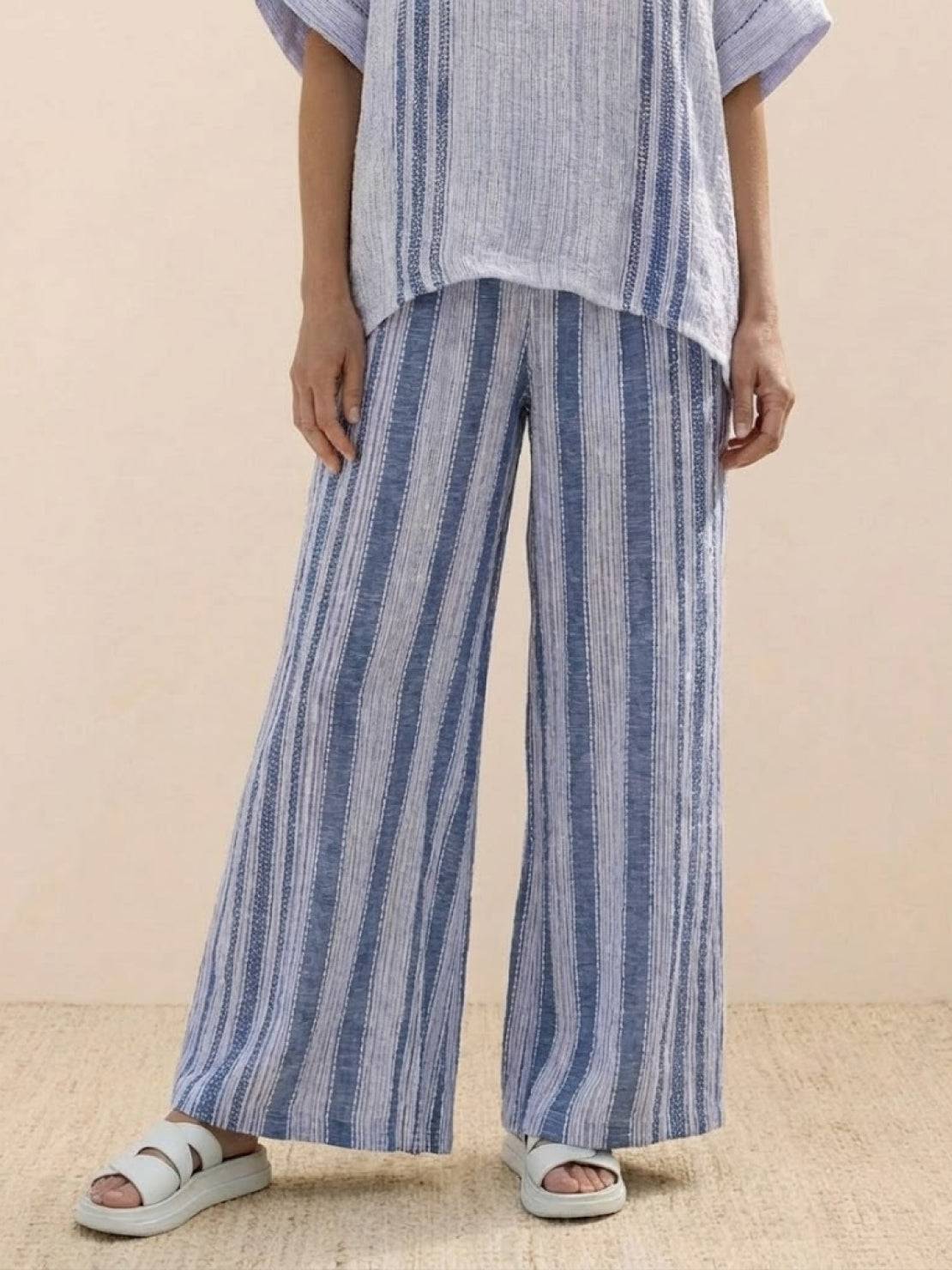 Paloma | Women's Striped Wide-Leg Pants and Tee Set - Casual Two-Piece Outfit