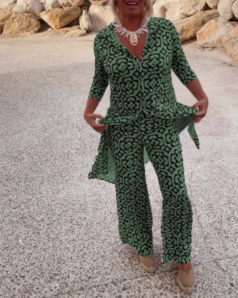 Delphine | Women's V-Neck Tunic and Wide Leg Pants Set with Print