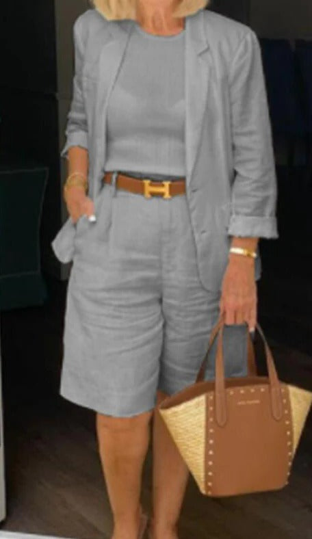 Reagan | Women's Blazer and Bermuda Shorts Two-Piece Suit Ensemble