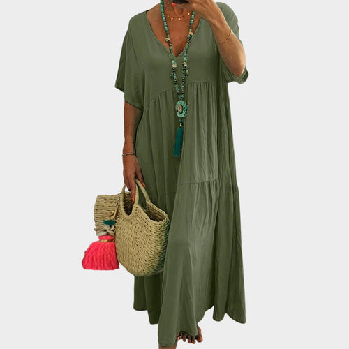 Women’s Plus Size Maxi Dress with V-Neck and Tiered Skirt