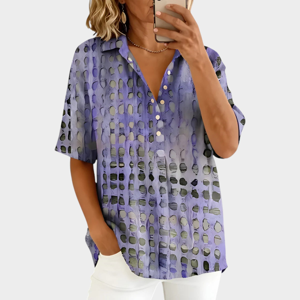 Women’s Top Relaxed Fit Lightweight Breathable Fabric