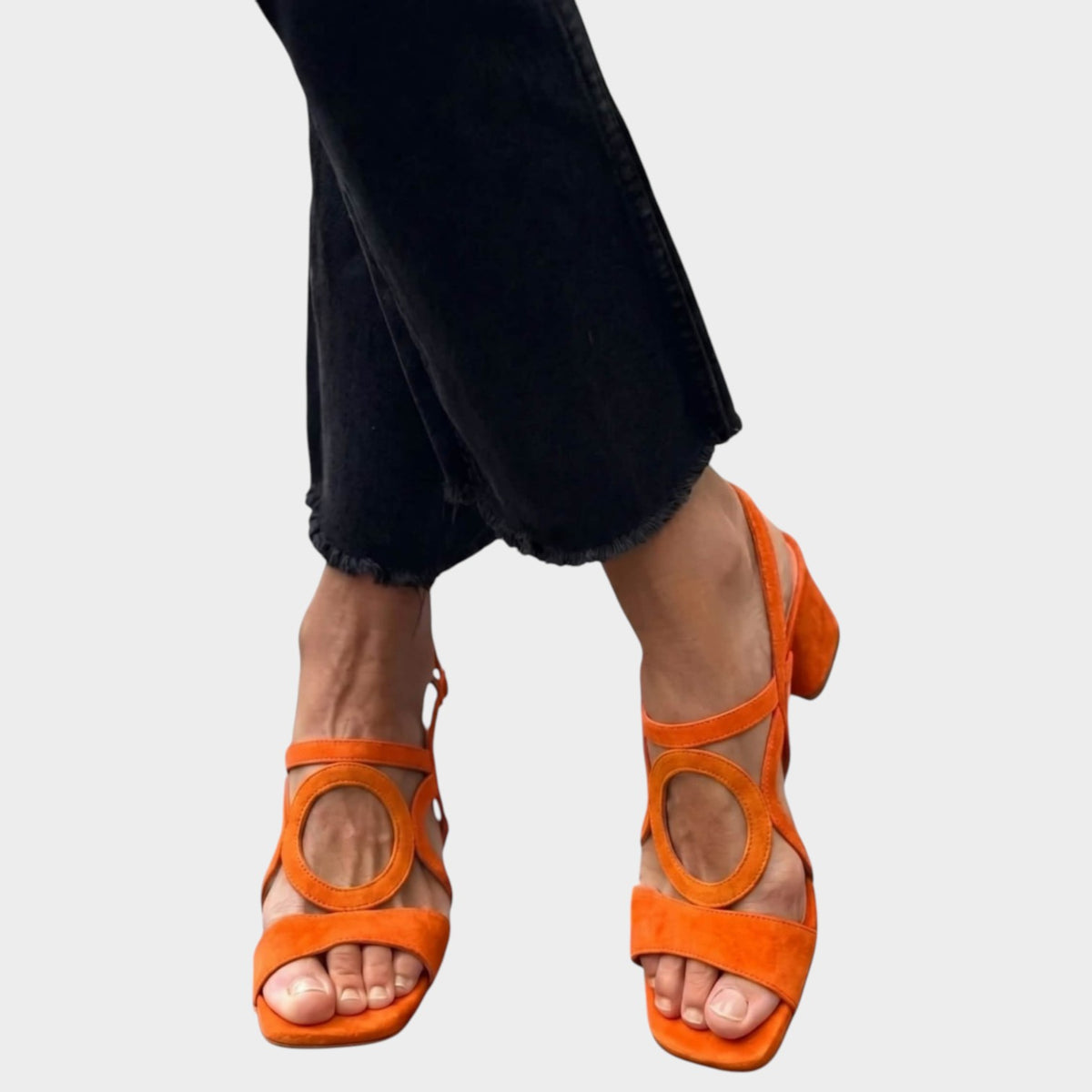 Women’s Heeled Sandals with Circular Strap Detail