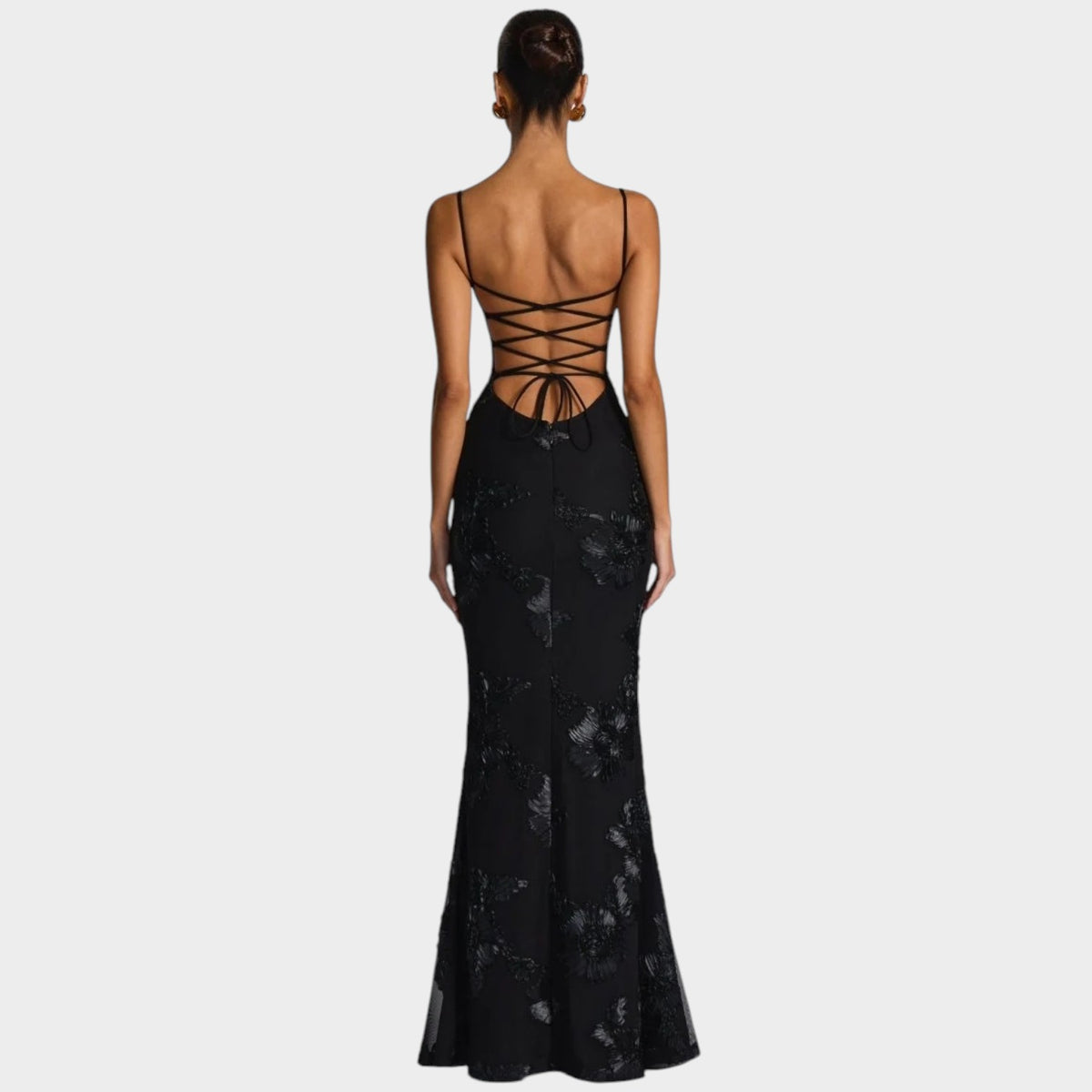 Women’s Floral Embroidered Maxi Dress with Spaghetti Straps and Sweetheart Neckline