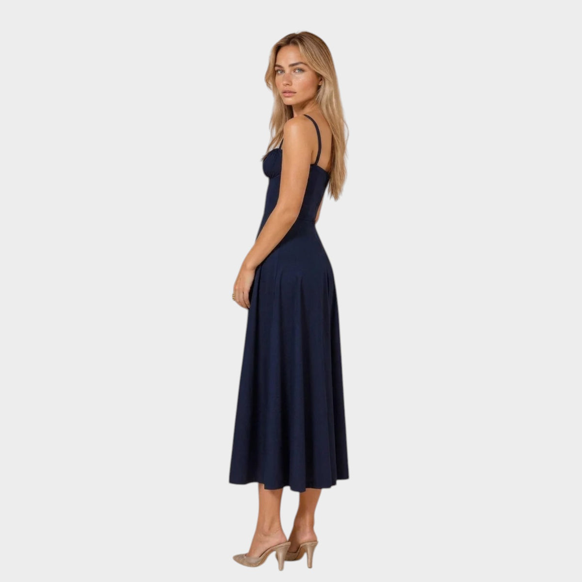 Women’s Waist-Defined Dress Flowy Fabric Elegant Everyday Style