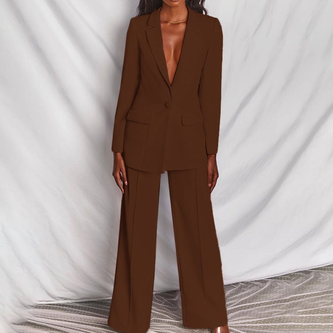 Leotine™ | Stylish Blazer and Trousers Ensemble