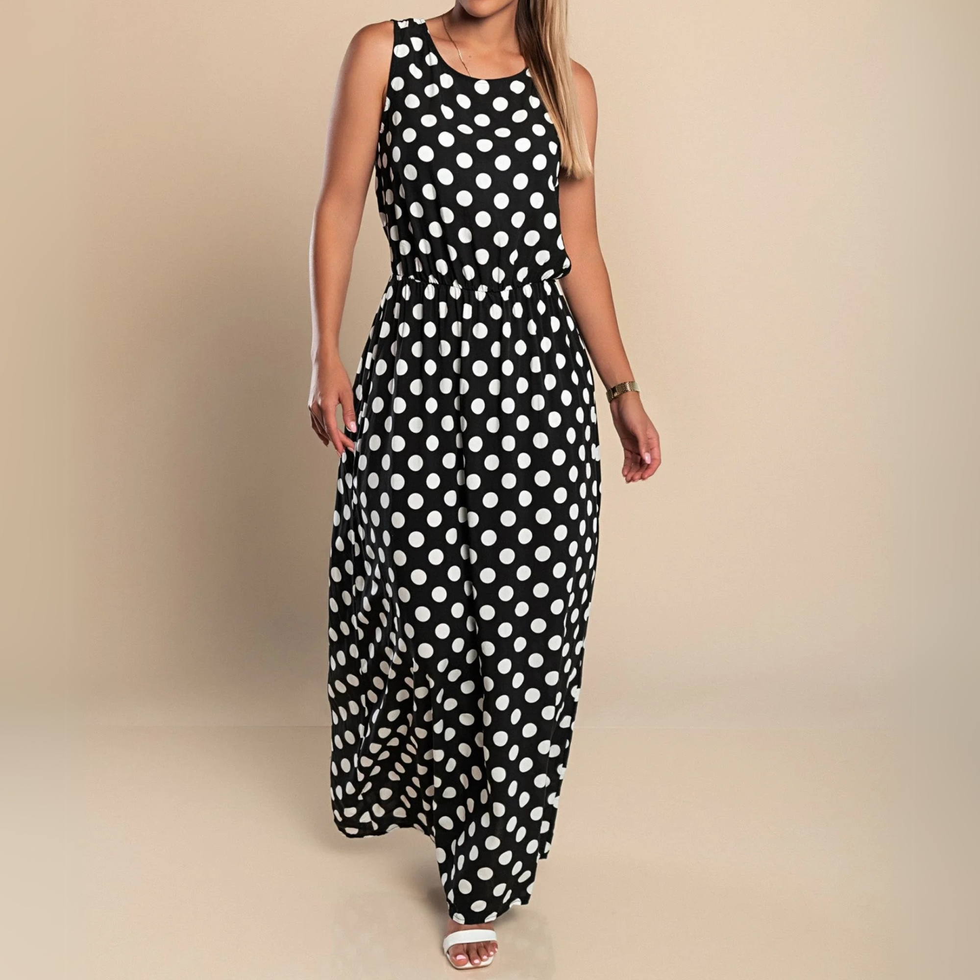Paula™ | Dotted Maxi Dress