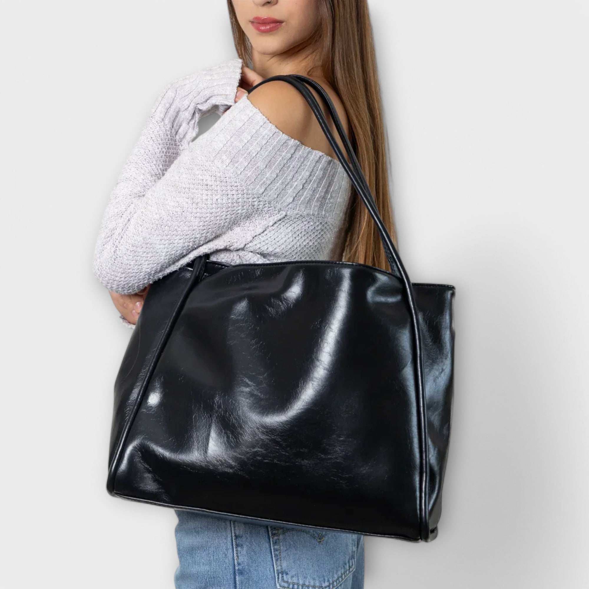 Freydis™ | Elegant Handbag